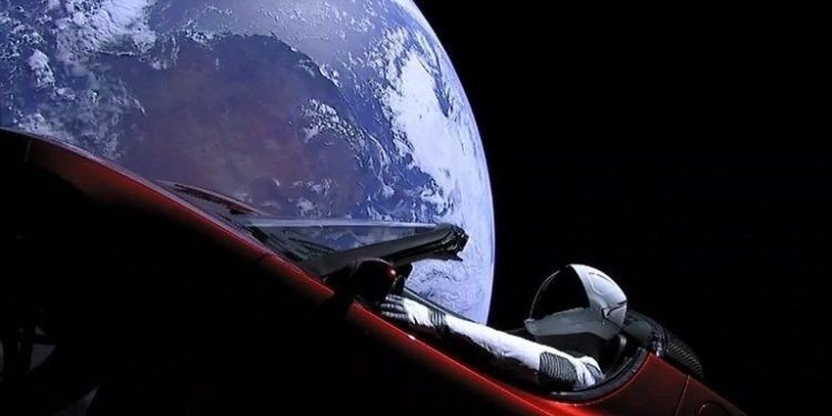 Elon Musk Konuştu: Varsa Şekliniz Piste Bekleriz!